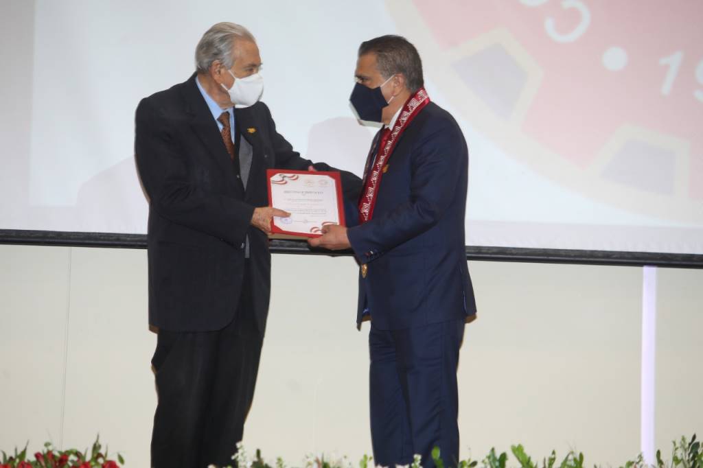 manuel-llempen-coronel-jose-murgia-zannier-colegio-de-ingenieros-jpg